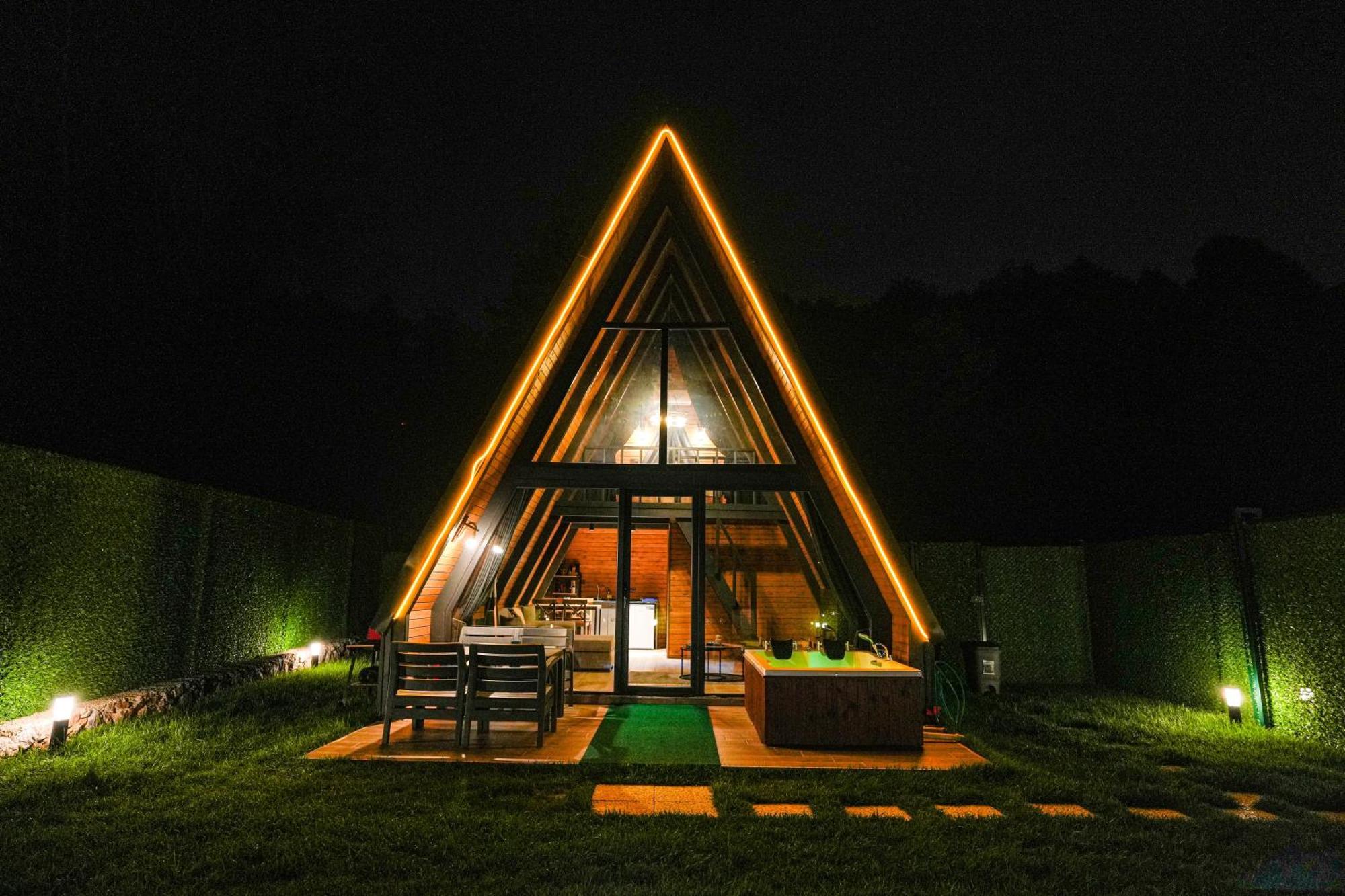 Happy Enjoy Bungalow سبانجا المظهر الخارجي الصورة
